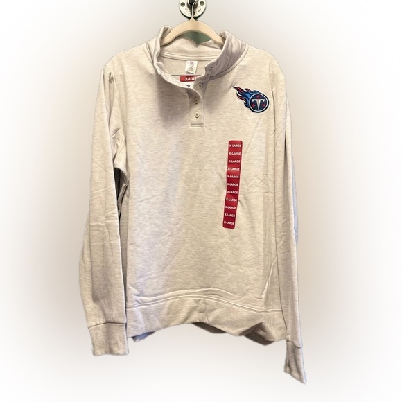 Team Apparel Tops - Women’s Tennessee Titans NFL Pullover XL Puff sleeve NWT